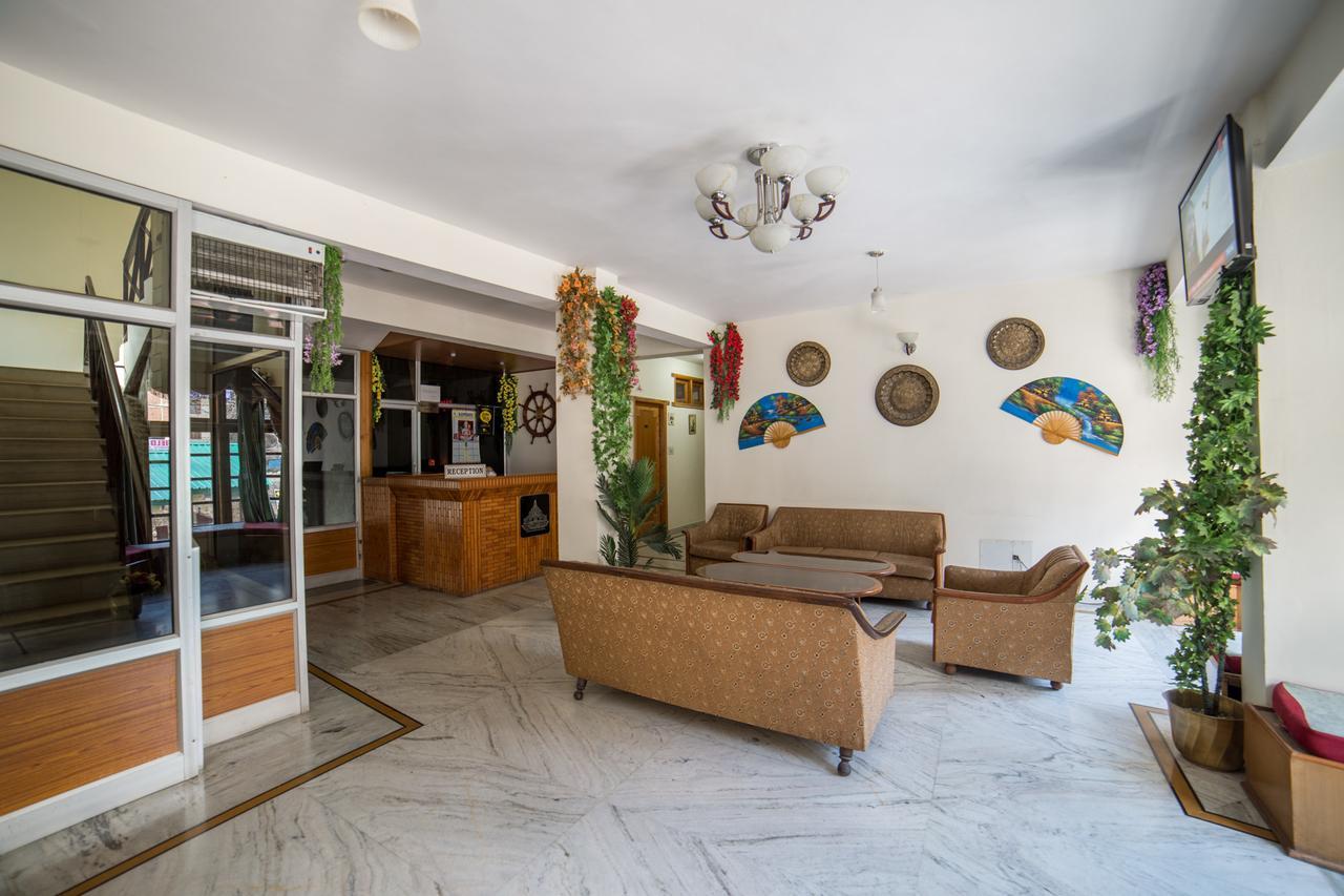 Hotel Satkar Residency - Riverside Old Manali Buitenkant foto
