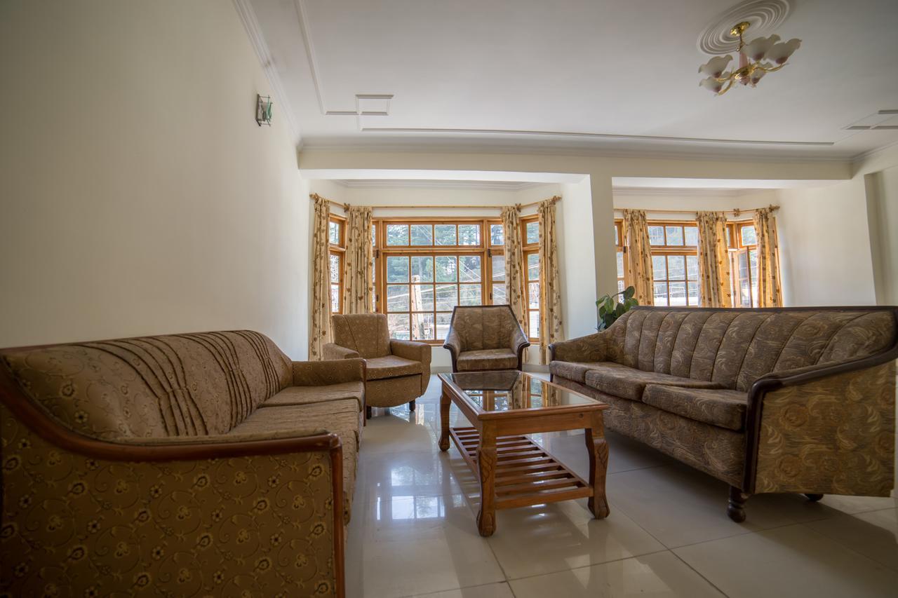Hotel Satkar Residency - Riverside Old Manali Buitenkant foto